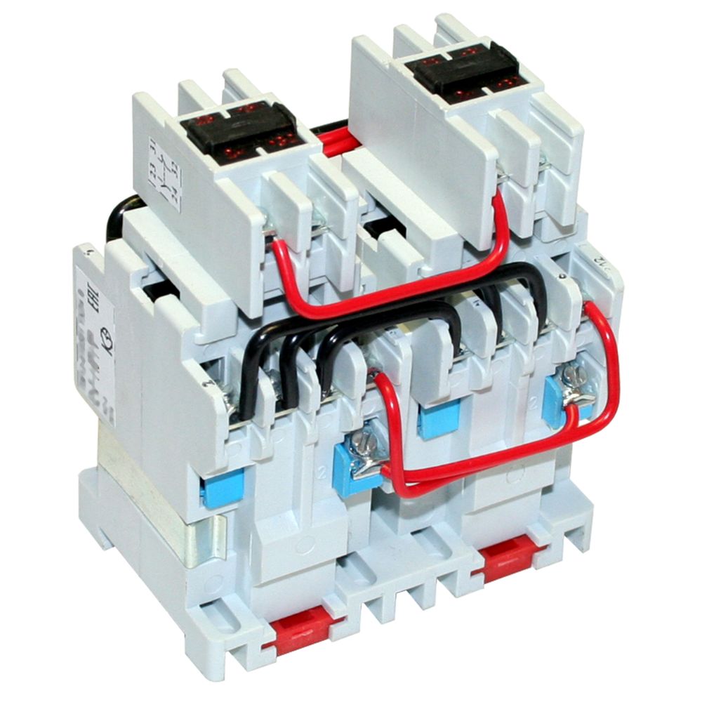 Реверсивный пускатель. Пускатель магнитный ПМ 12-010500 380в (4з+2р). Пускатель электромагнитный пм12-010500 220в. Пускатель магнитный пм12-063201. Пускатель магнитный пм12-010100 220в.
